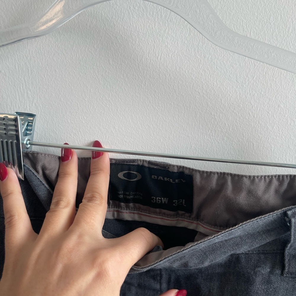 Oakley Gray Pants - Picture 3 of 3